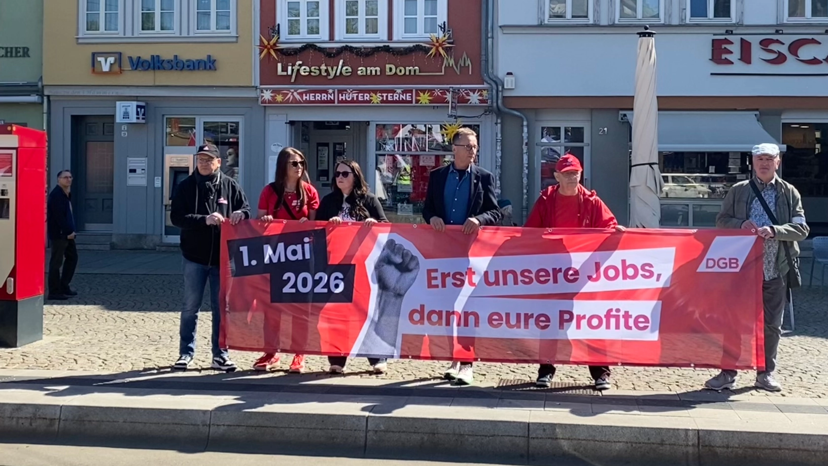 1. Mai Kundgebung - Erster Banner