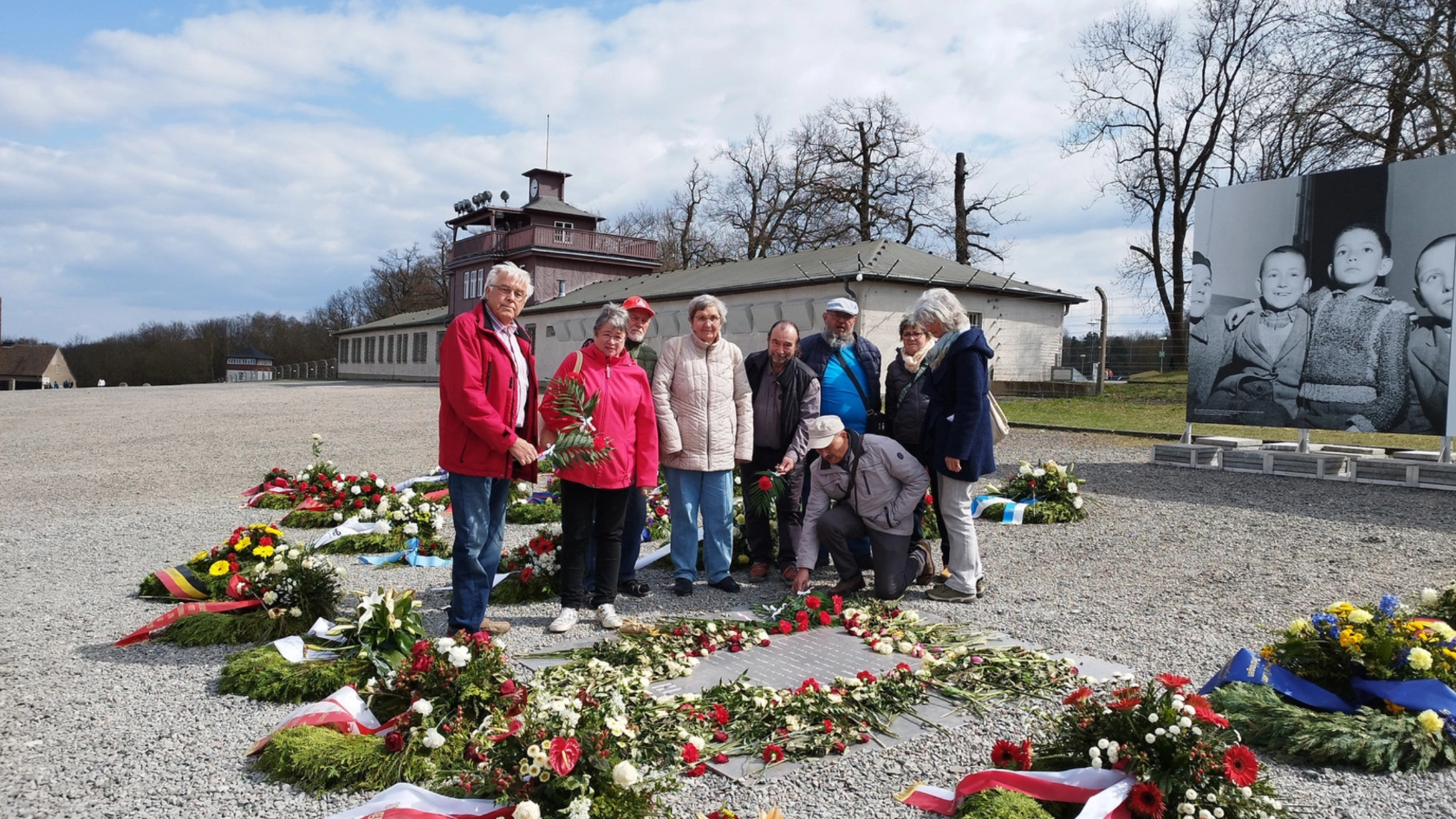 AGA–Mitglieder zum Gedenken in Buchenwald