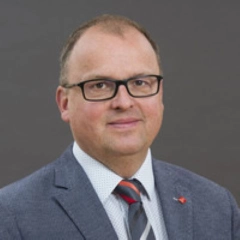 Michael_Pietsch