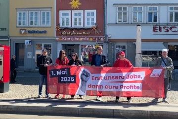 Erst unsere Jobs, dann eure Profite!